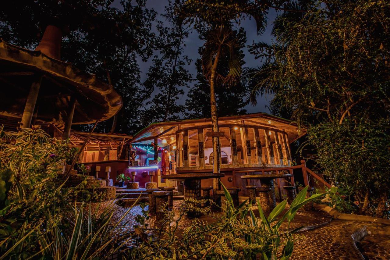 Atremaru Jungle Retreat Hotel Puerto Princesa Eksteriør billede